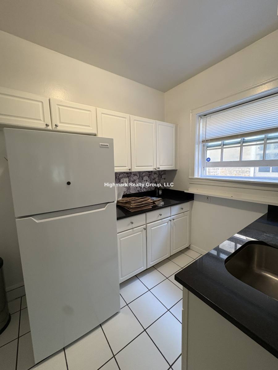 Apartment for rent at 1456 Lake St 4 N #4, Evanston, IL 60201
