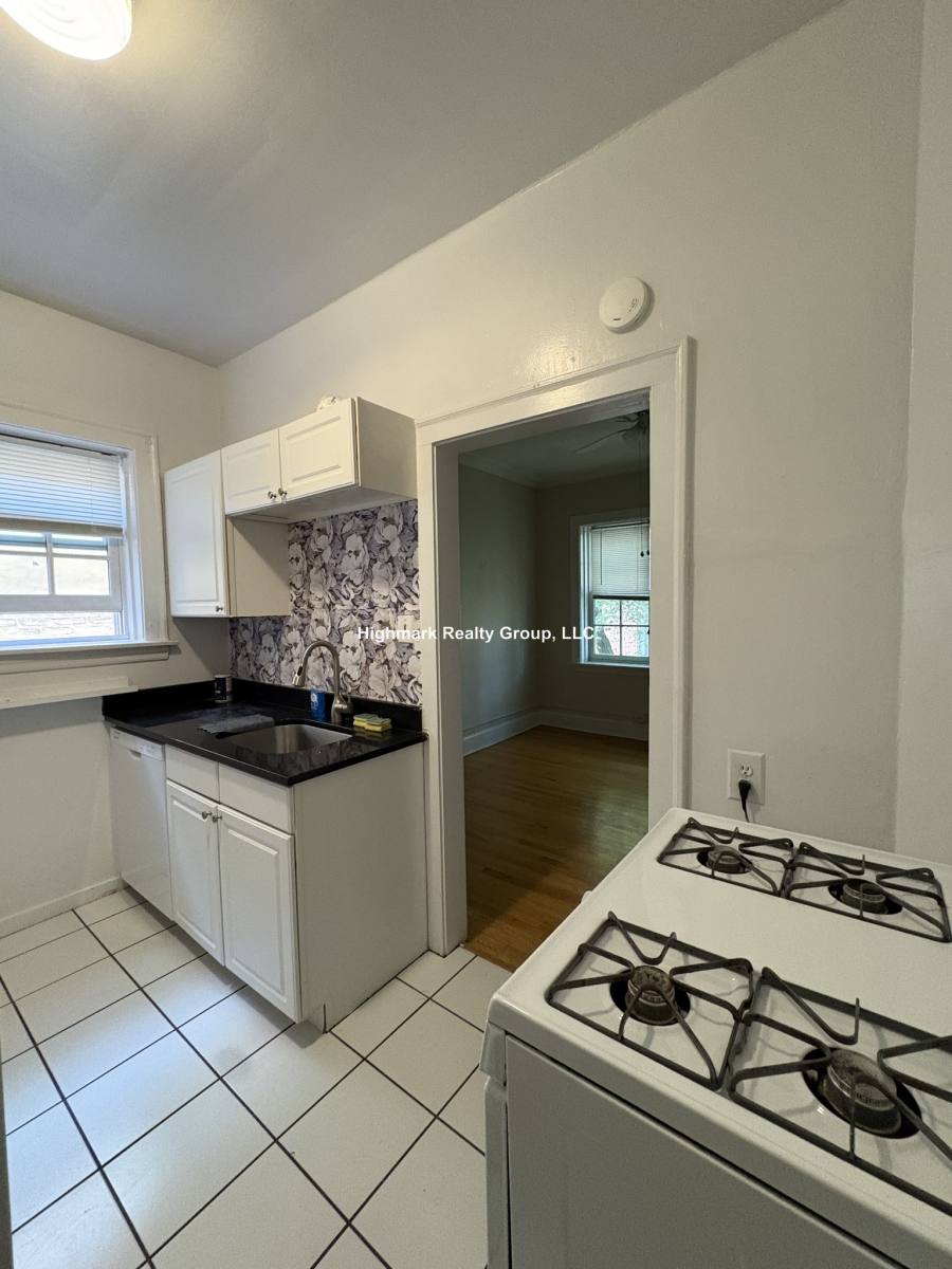 Apartment for rent at 1456 Lake St 4 N #4, Evanston, IL 60201