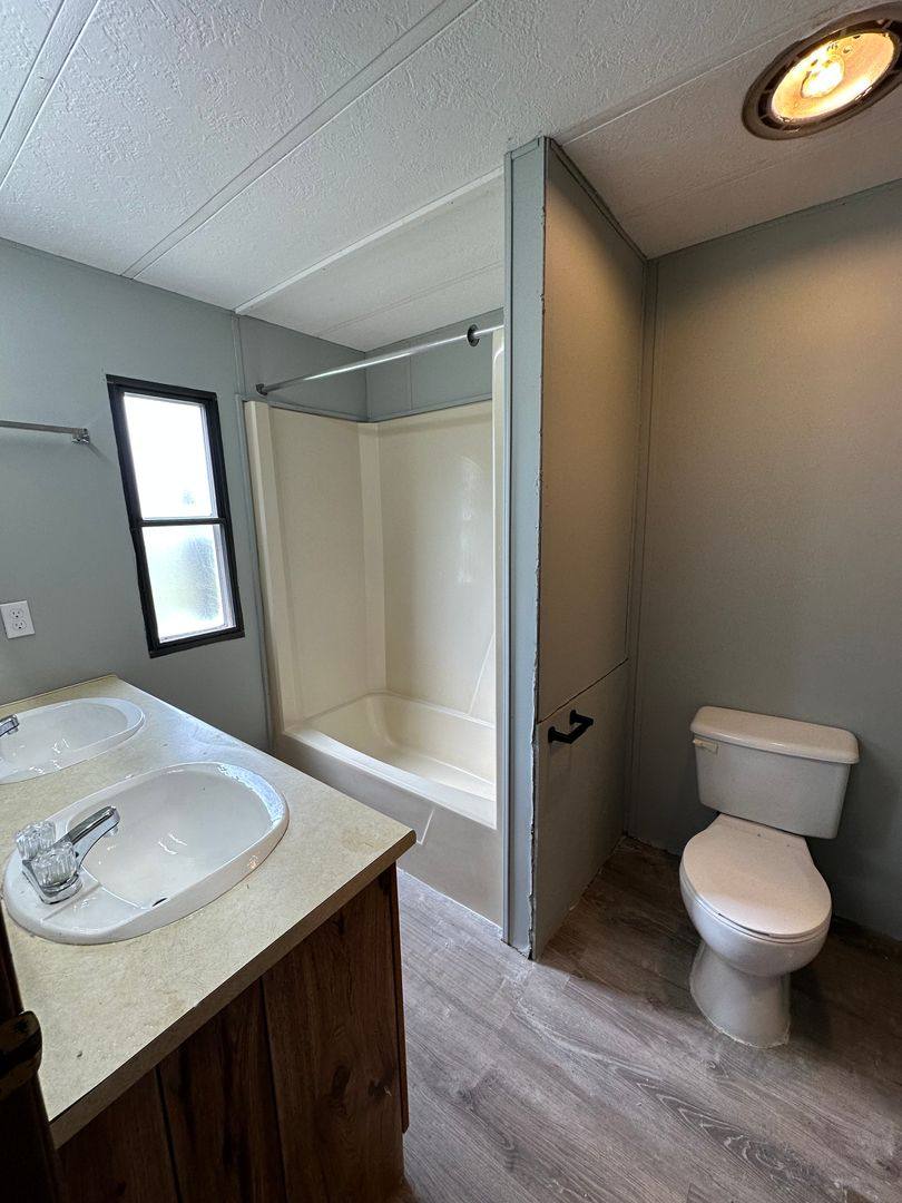 House for rent at 155 Valentine Dr, Lynch Station, VA 24571