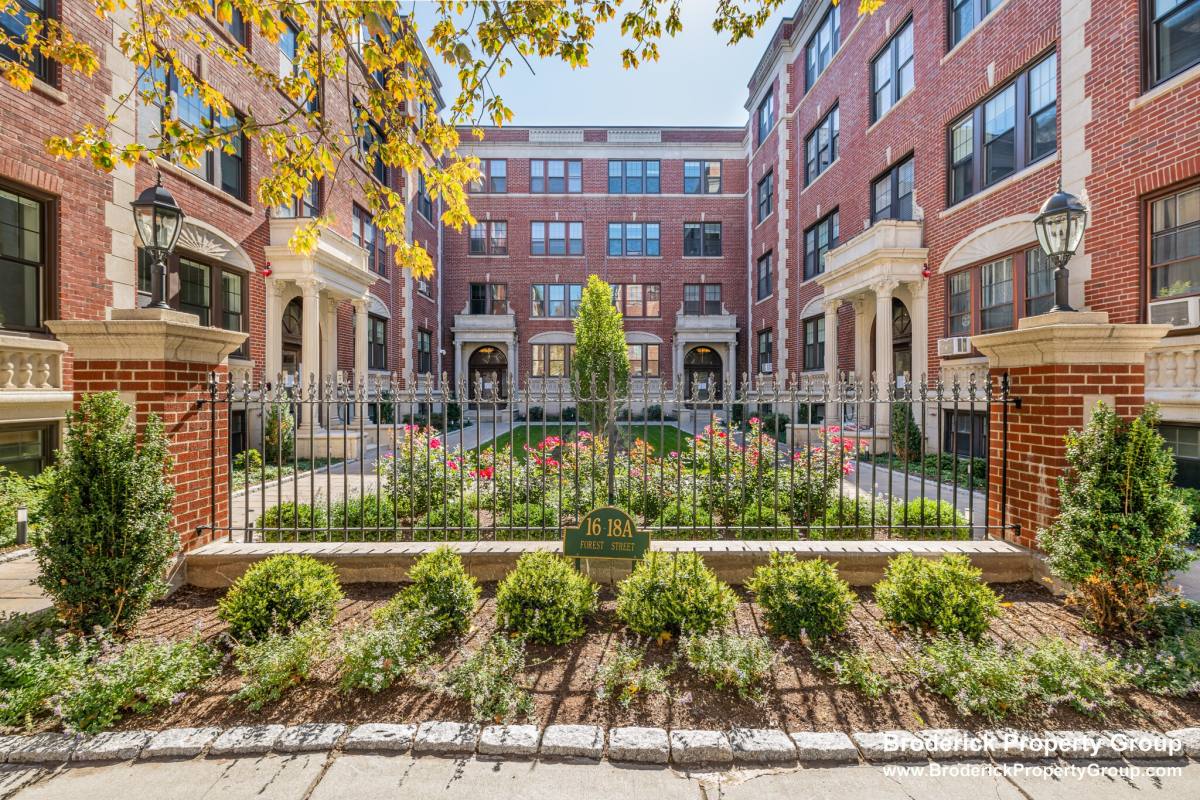 Apartment for rent at 18 Forest St #22, Cambridge, MA 02140