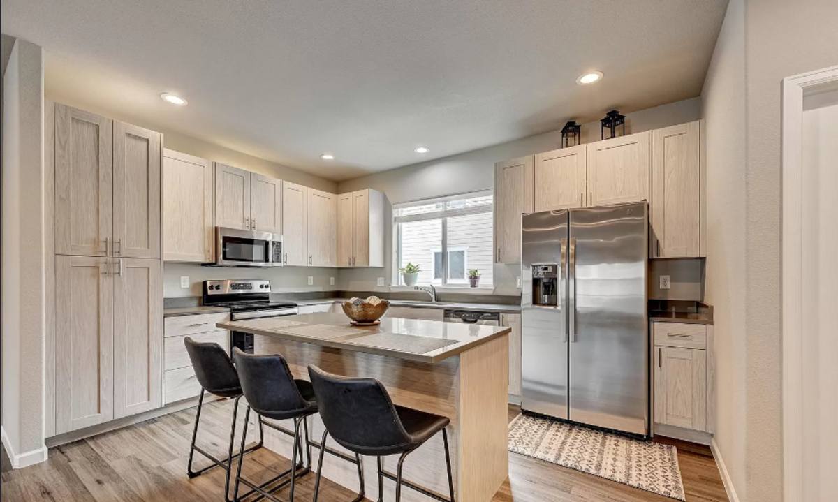 Townhouse for rent at 11250 Florence St, Henderson, CO 80640