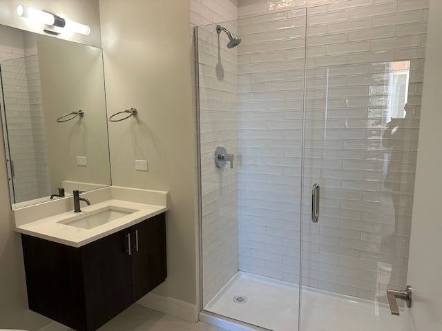 Apartment for rent at 4010 N Lincoln Ave #404, Chicago, IL 60618