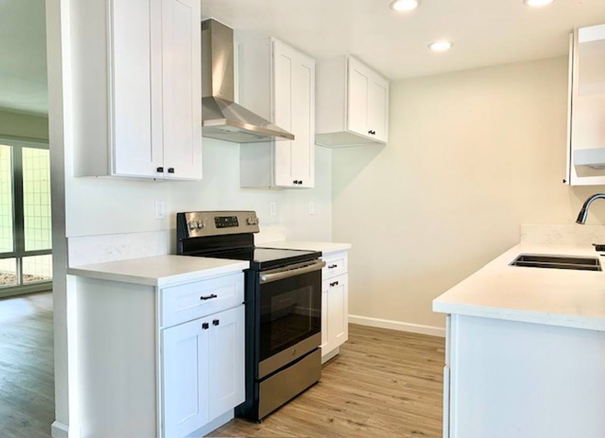 House for rent at 109 E Channel Islands Blvd, Port Hueneme, CA 93041