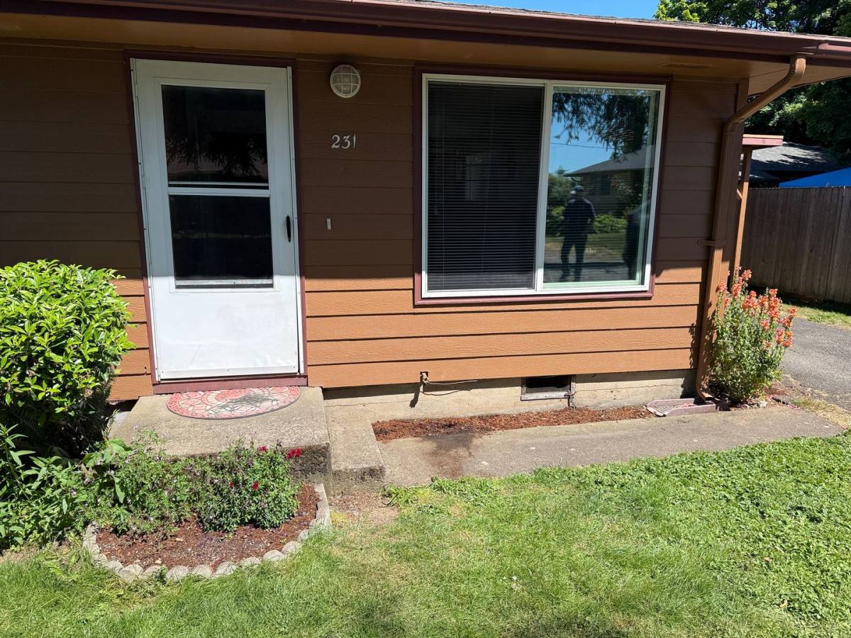 House for rent at 231 Holeman Ave, Eugene, OR 97404
