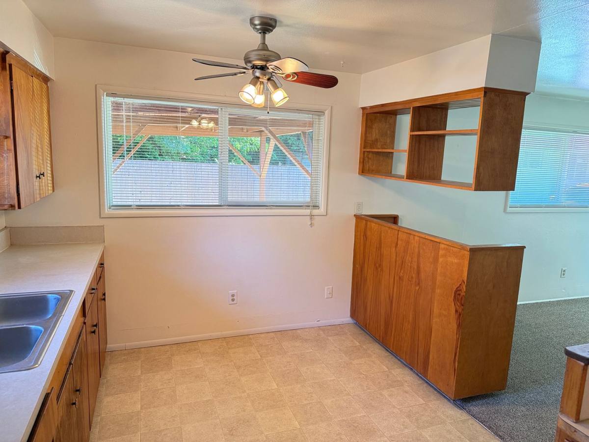 House for rent at 231 Holeman Ave, Eugene, OR 97404