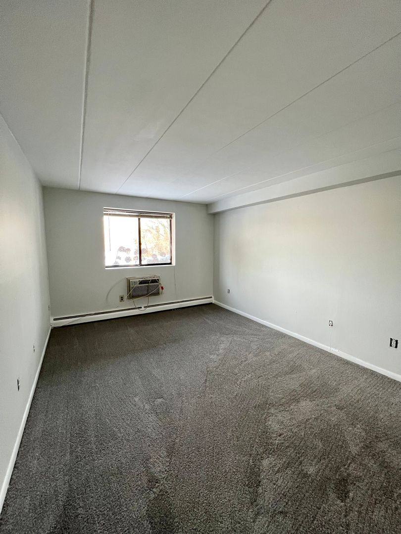 Apartment for rent at 1000 Macdade Blvd, Chester, PA 19013