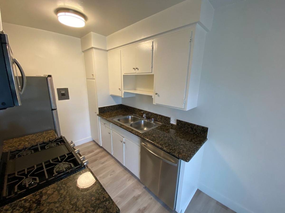 Apartment for rent at 12737 Matteson Ave, Los Angeles, CA 90066