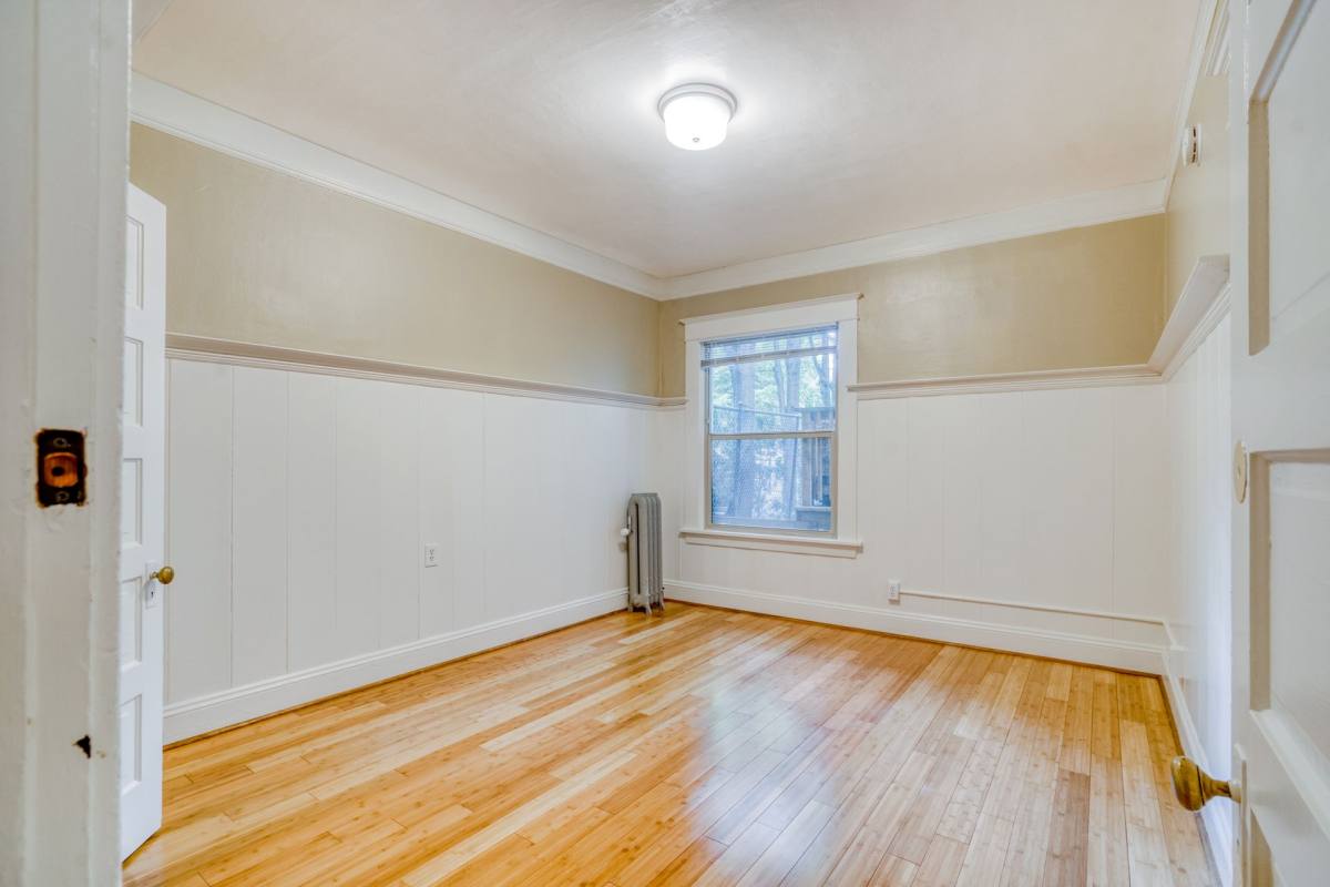 Apartment for rent at 1124 SW Columbia St, Portland, OR 97201