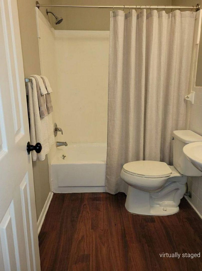Apartment for rent at 337 N Butler Ave, Marion, IN 46952