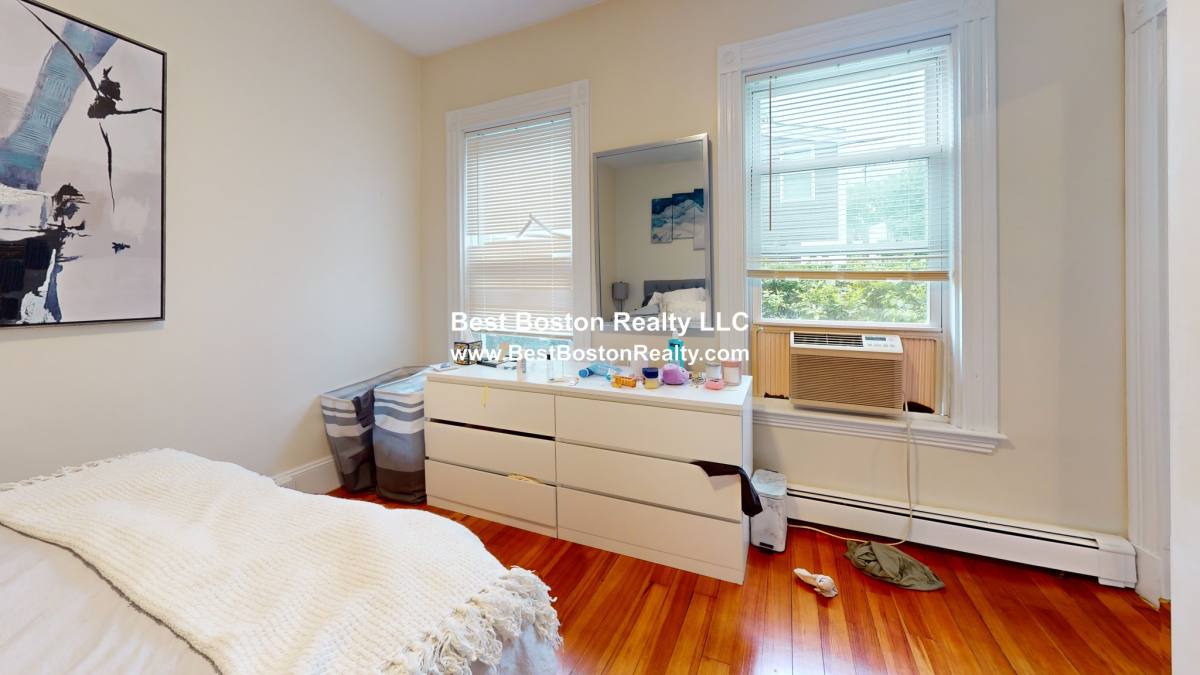 House for rent at 317 Hurley St #1, Cambridge, MA 02141