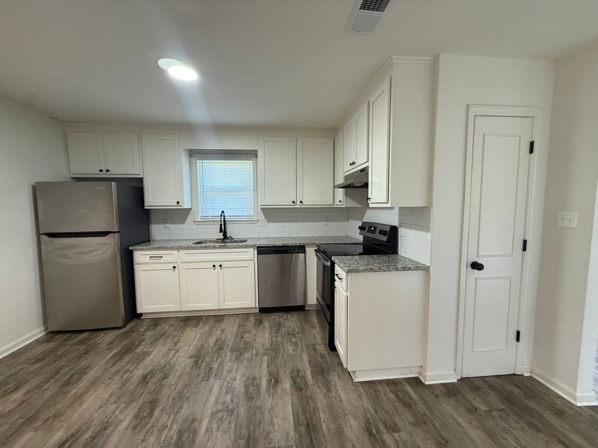 House for rent at 255 S Hicks St, Harlem, GA 30814
