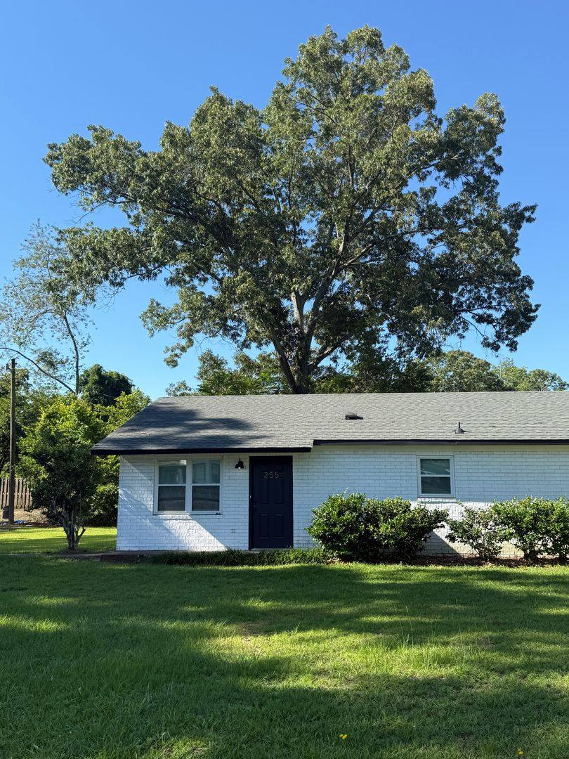 House for rent at 255 S Hicks St, Harlem, GA 30814