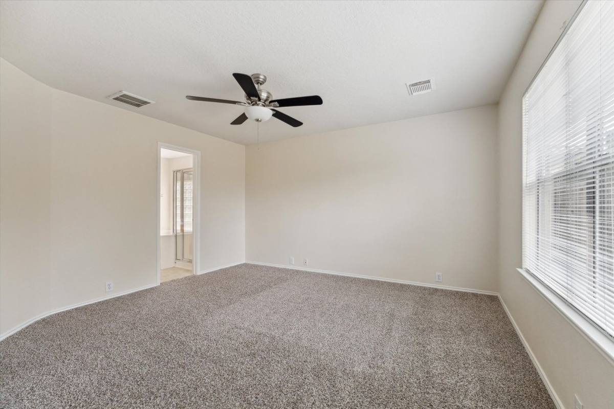House for rent at 21102 Somerset Park Lane, Katy, TX 77450