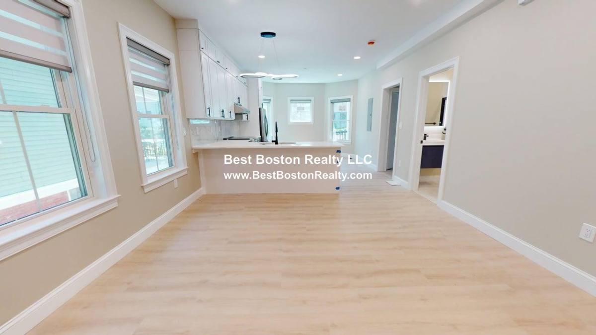 Apartment for rent at 231 Highland Ave #1, Somerville, MA 02143