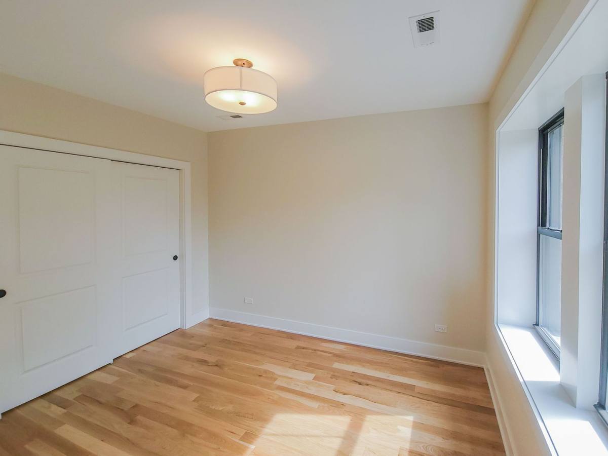 Apartment for rent at 22375 N Bissell St #3W, Chicago, IL 60614