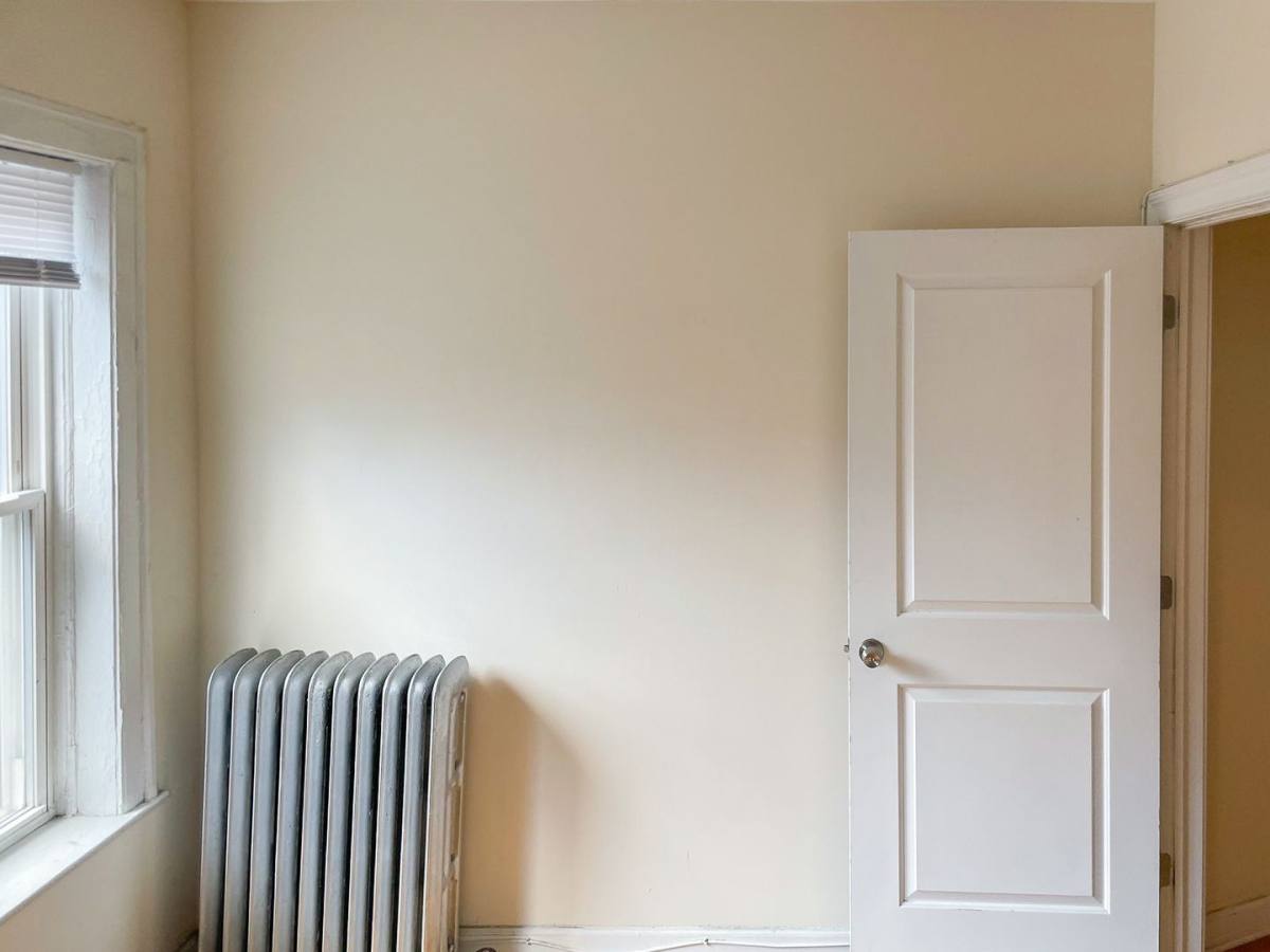 Apartment for rent at 3918 N Pine Grove #2, Chicago, IL 60657
