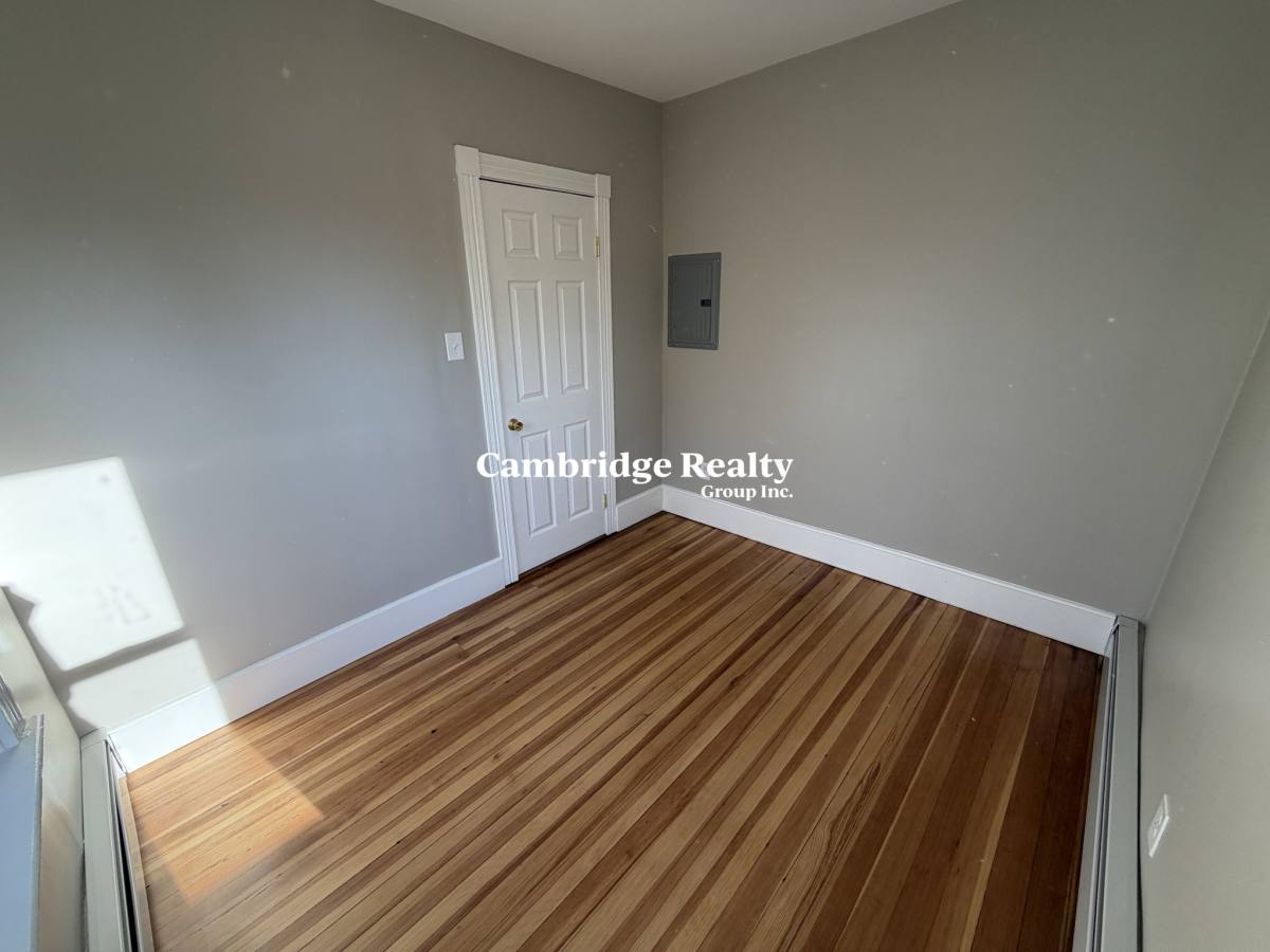 Apartment for rent at 307 Cardinal Medeiros Ave #3T, Cambridge, MA 02141