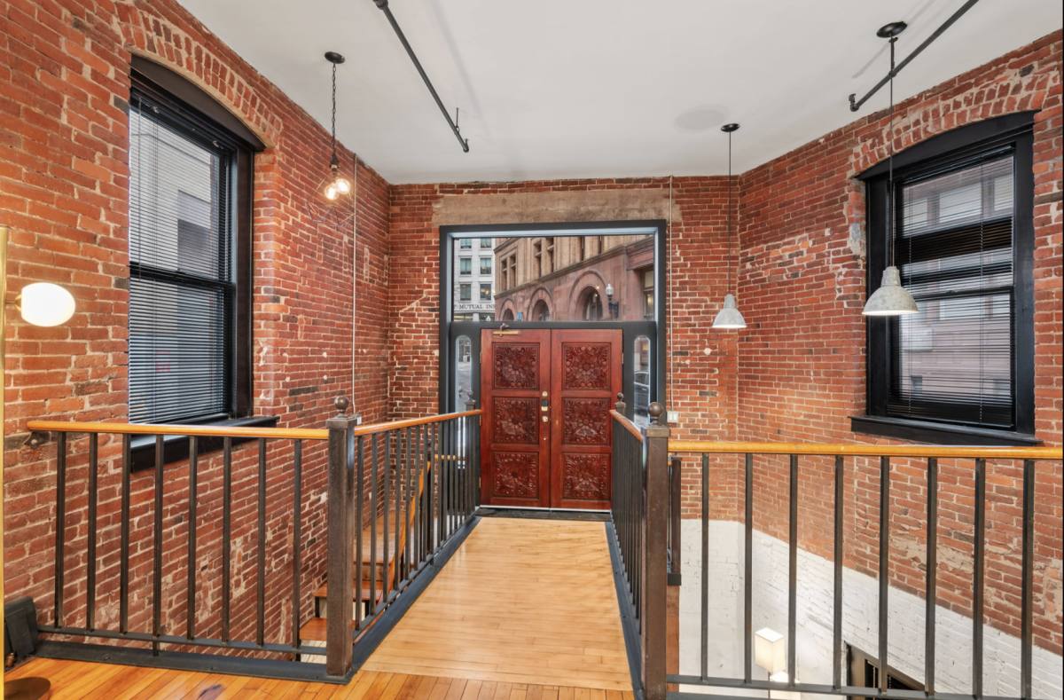 Apartment for rent at 19 Stanhope St #1A, Boston, MA 02116