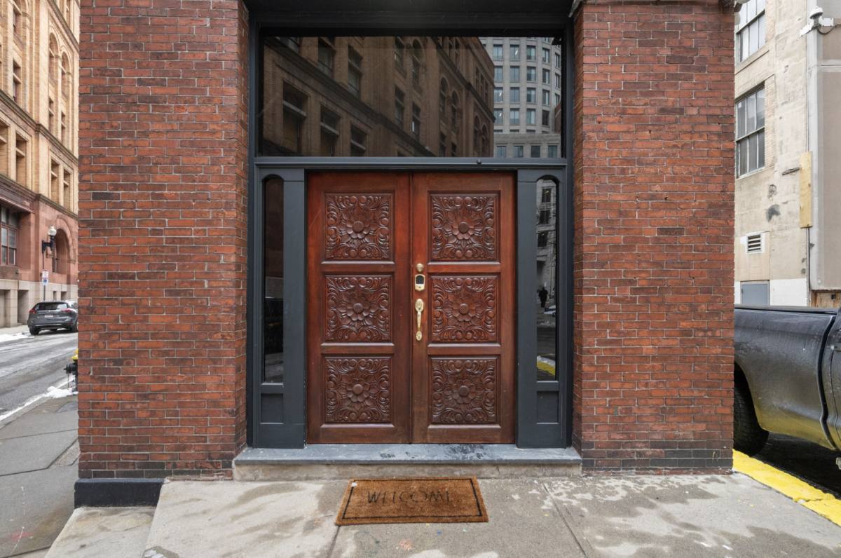 Apartment for rent at 19 Stanhope St #1A, Boston, MA 02116