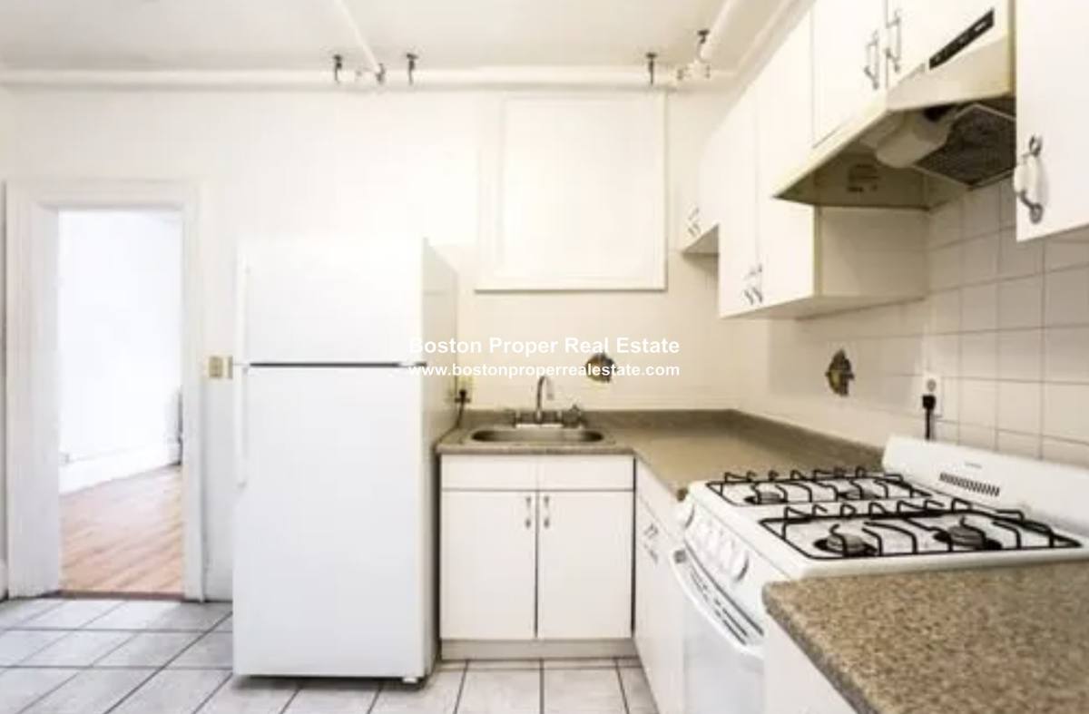 Apartment for rent at 109A Dartmouth #25, Boston, MA 02116