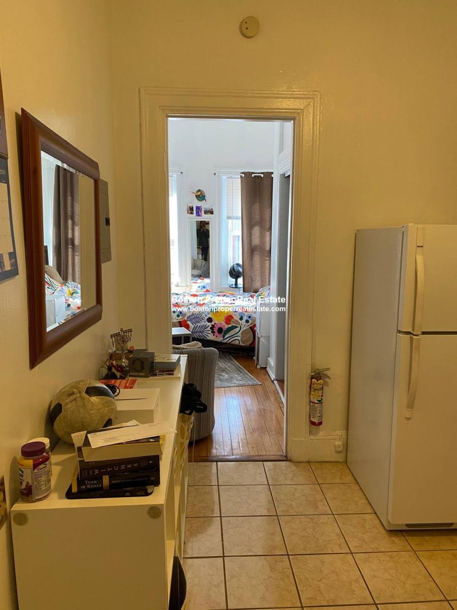Apartment for rent at 109A Dartmouth #21, Boston, MA 02116