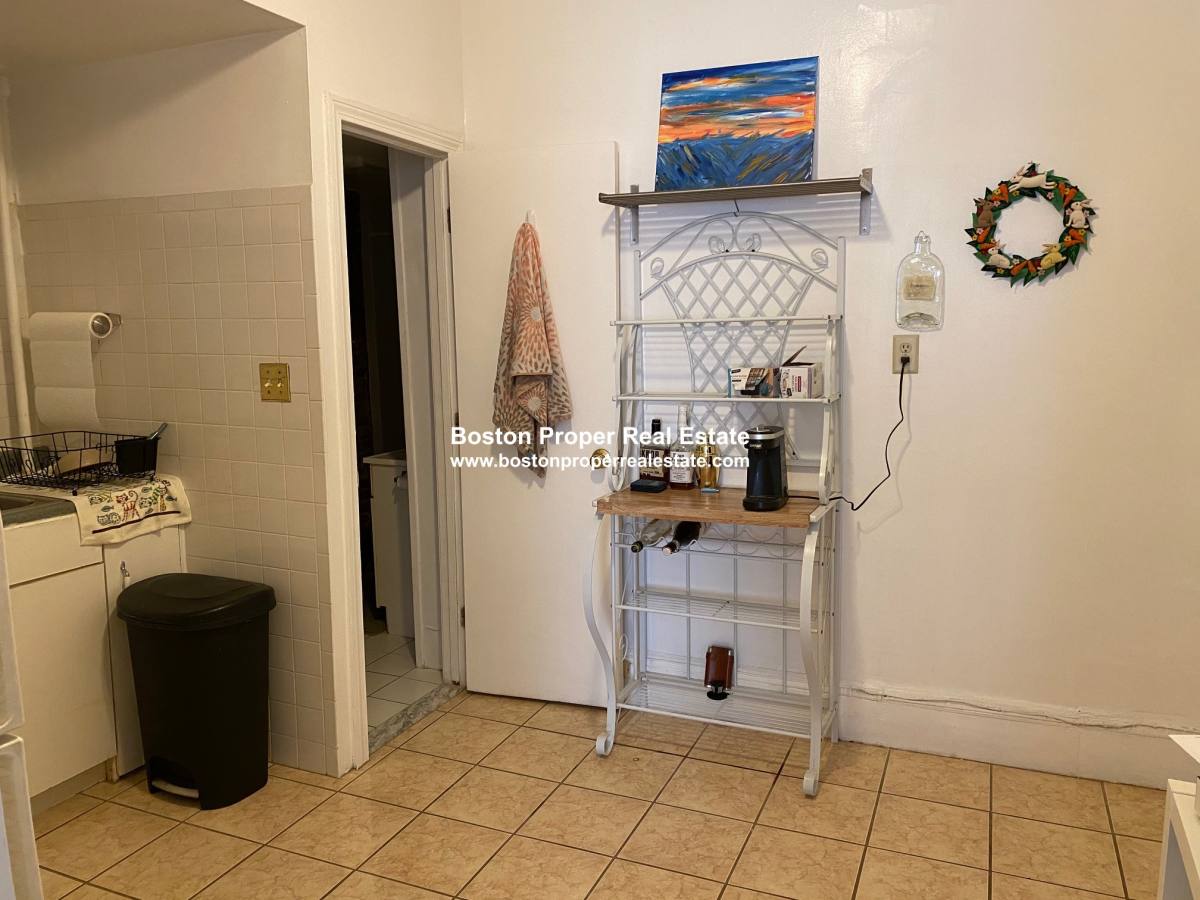 Apartment for rent at 109A Dartmouth #21, Boston, MA 02116