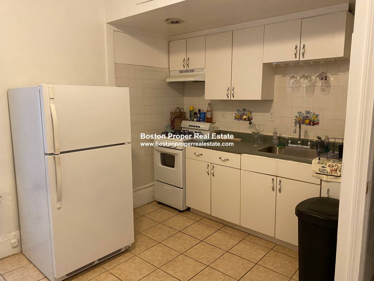 Apartment for rent at 109A Dartmouth #21, Boston, MA 02116