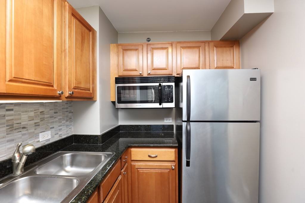 Apartment for rent at 4332 Hazel #P319, Chicago, IL 60613