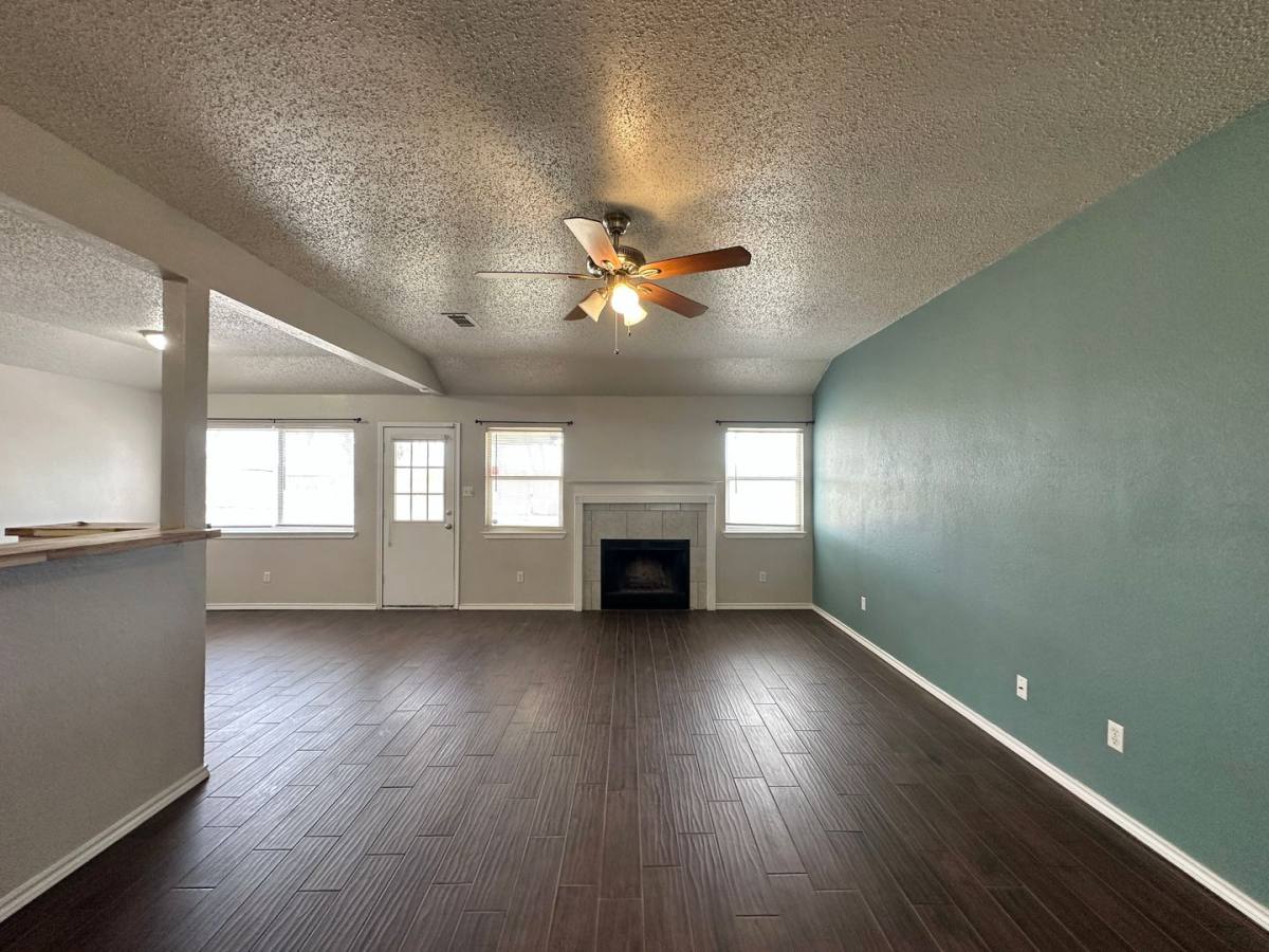 House for rent at 1910 Michele Dr, Killeen, TX 76542