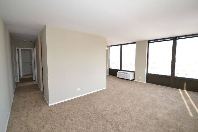 Apartment for rent at 4334 Hazel #D8111, Chicago, IL 60613