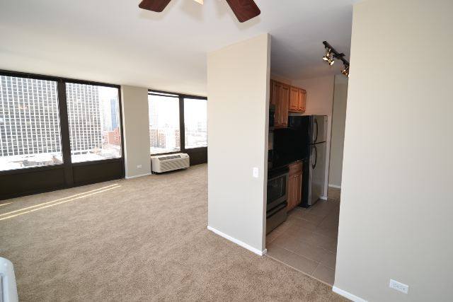 Apartment for rent at 4334 Hazel #D8111, Chicago, IL 60613