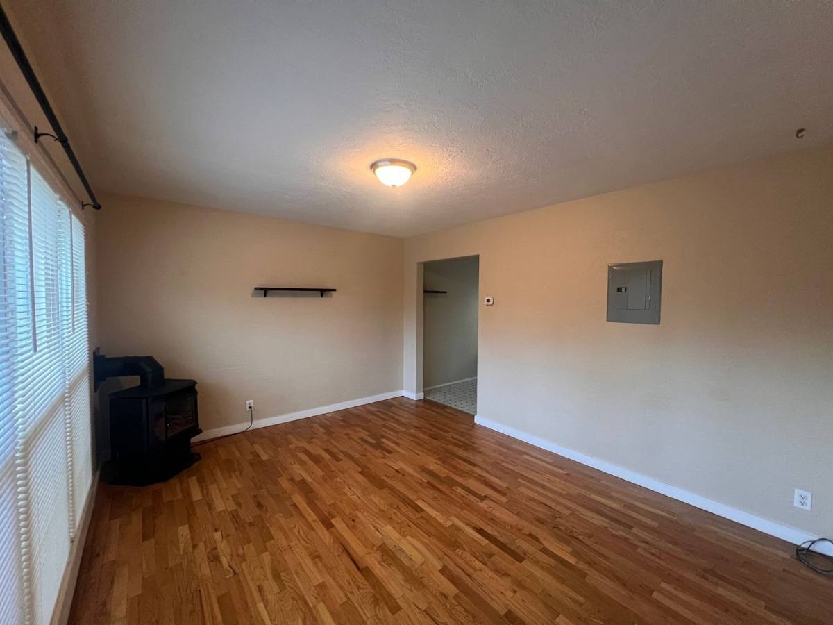Townhouse for rent at 913 NE Franklin Ave, Bend, OR 97701