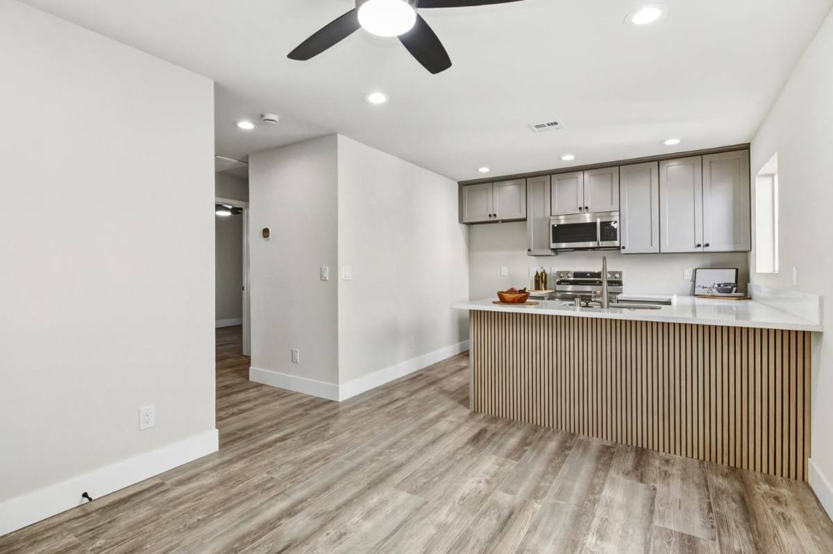 House for rent at 3144 S St, Sacramento, CA 95816