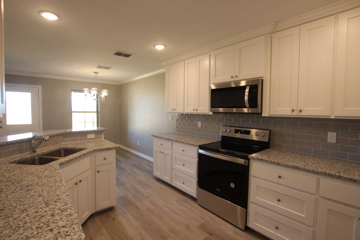 Townhouse for rent at 6005 Villa Rosa Way, Tyler, TX 75707