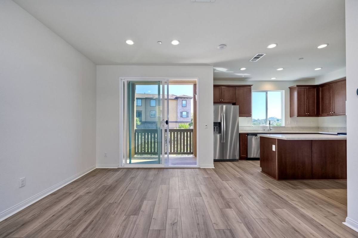 Townhouse for rent at 295 Mission Villas Rd, San Marcos, CA 92069
