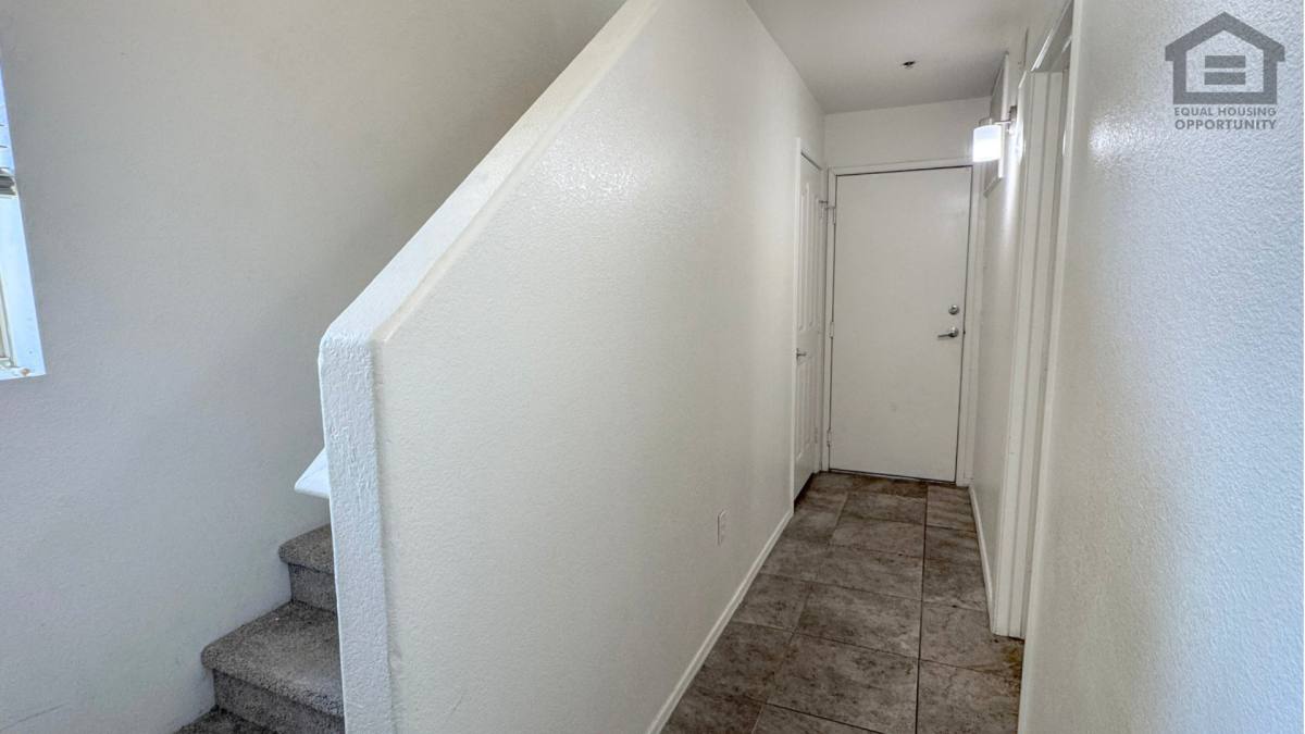 Townhouse for rent at 2401 E Rio Salado Parkway, Tempe, AZ 85288