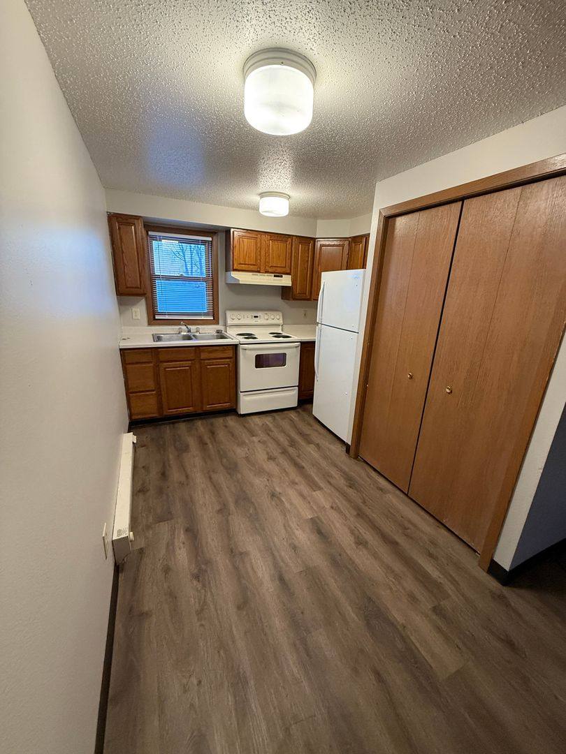 Apartment for rent at 1710 N 7th St, Grand Forks, ND 58201