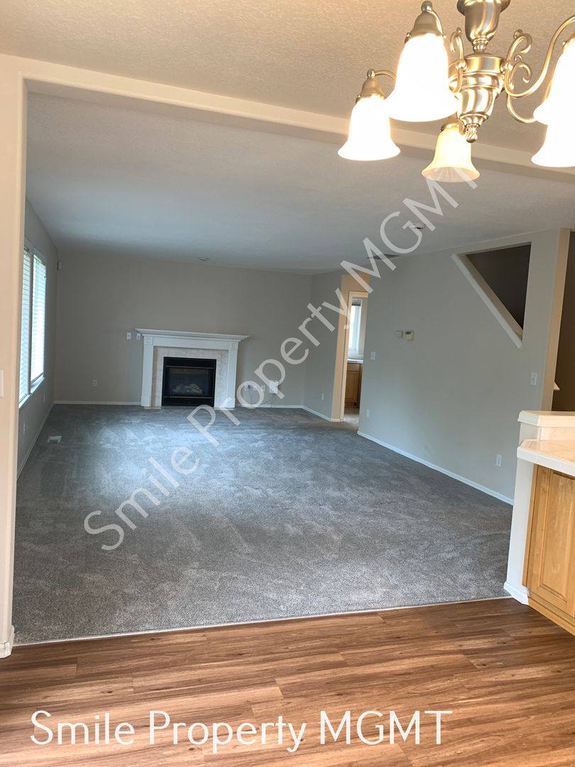 House for rent at 13840 SE 131st Ave, Clackamas, OR 97015