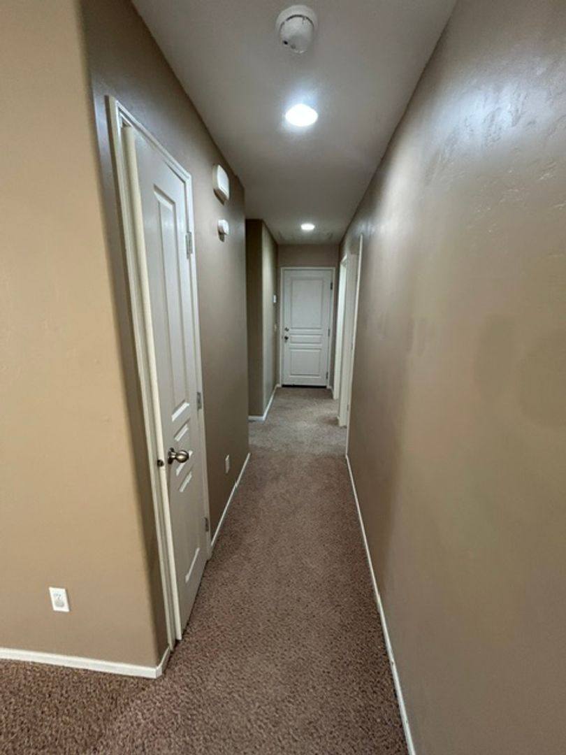 House for rent at 6336 W Clinton, Visalia, CA 93291