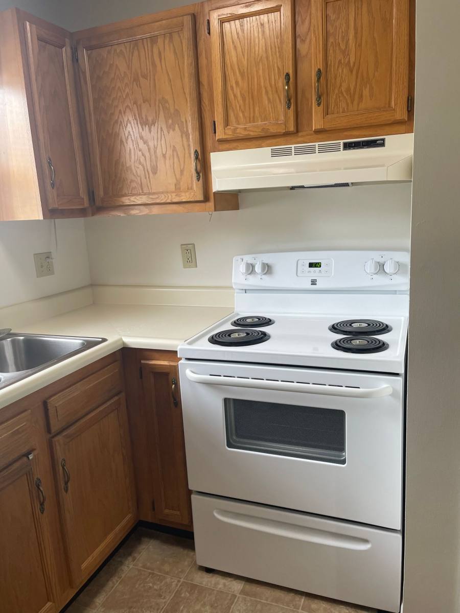 Apartment for rent at 525 S Michigan St, Plymouth, IN 46563