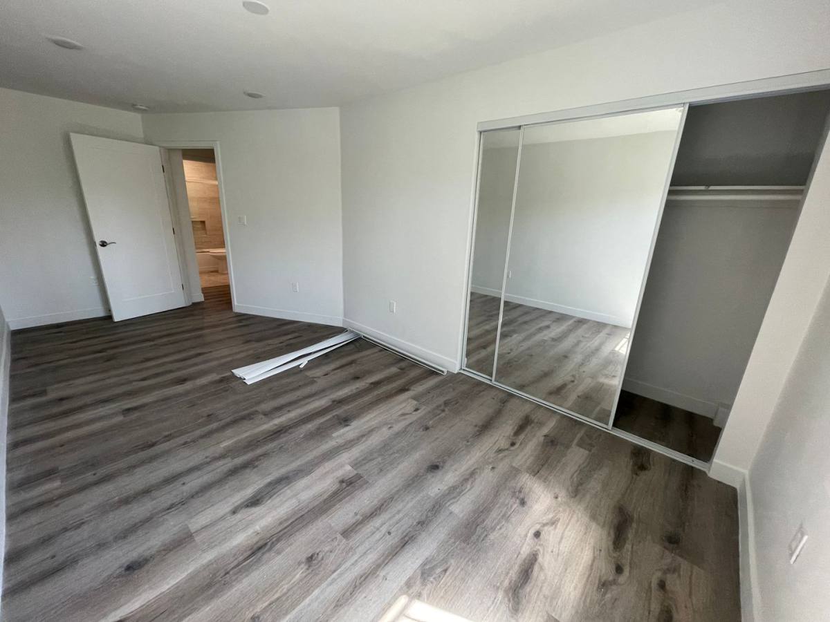 Apartment for rent at 966 N Mariposa Ave, Los Angeles, CA 90029