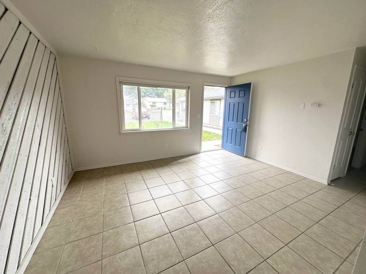 Apartment for rent at 207 Indiana Ave, Caldwell, ID 83605