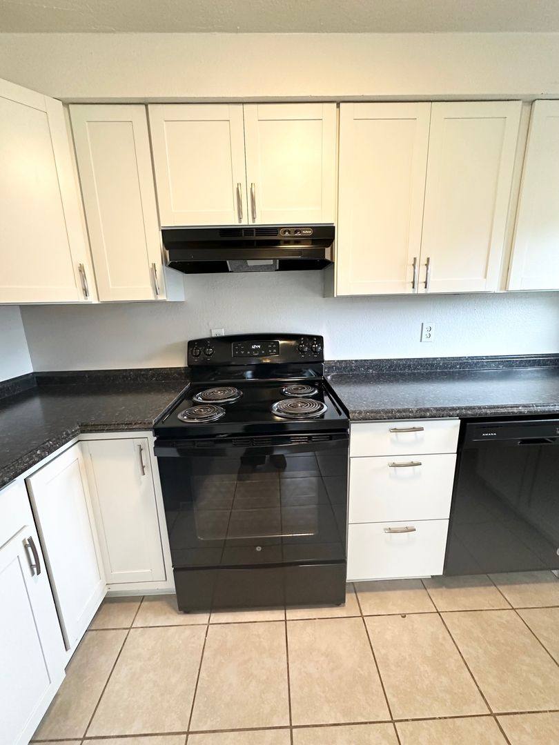 Apartment for rent at 207 Indiana Ave, Caldwell, ID 83605
