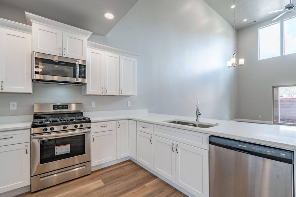 Townhouse for rent at 174 N 100 W, Hurricane, UT 84737