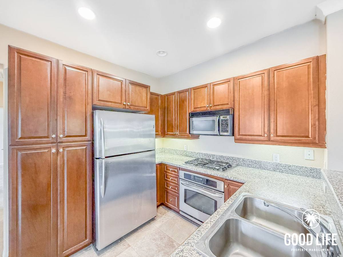 Condo for rent at 11091 Catarina Lane, San Diego, CA 92128