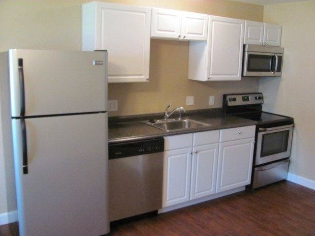 Apartment for rent at 85 N High St, Harrisonburg, VA 22802
