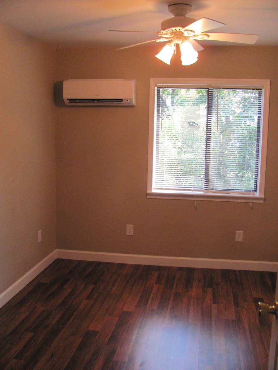 Apartment for rent at 85 N High St, Harrisonburg, VA 22802