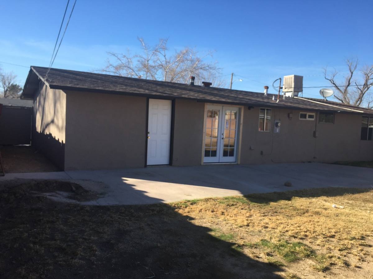 House for rent at 45524 Gadsden Ave, Lancaster, CA 93534
