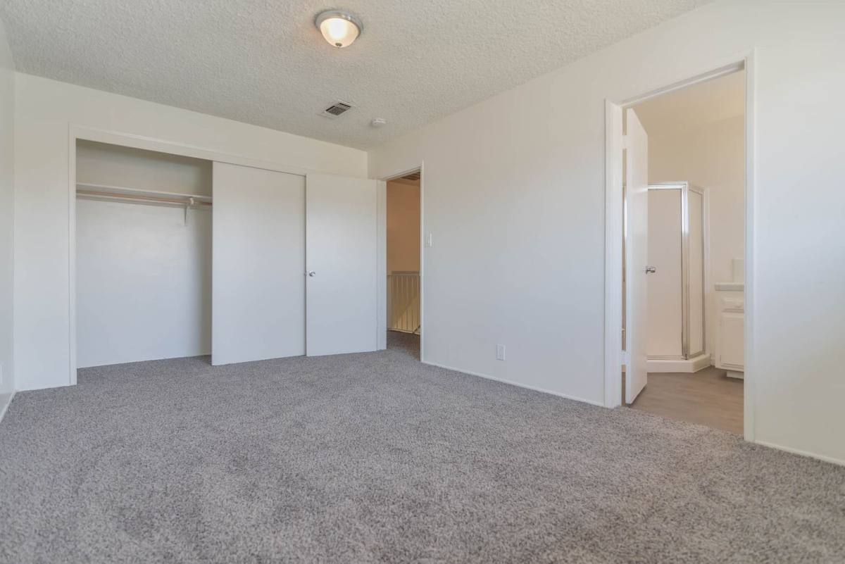 Apartment for rent at 3600-3610 Dana St, Bakersfield, CA 93306