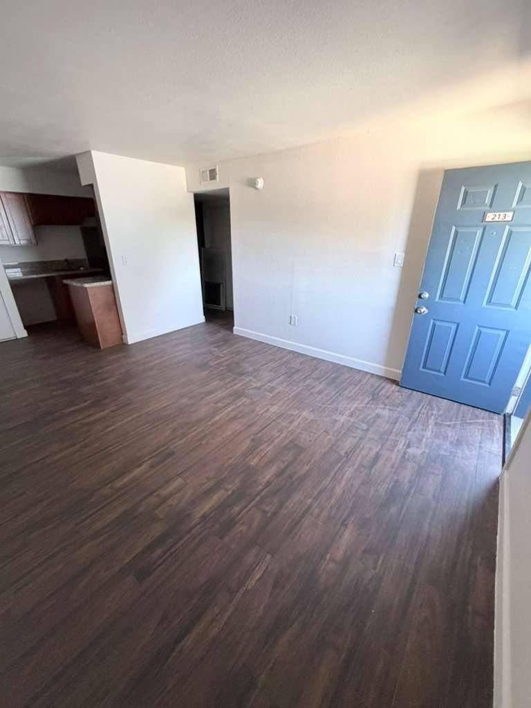Apartment for rent at 777 W Campbell Ave, Phoenix, AZ 85013